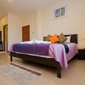 Deluxe Double Room Garden View